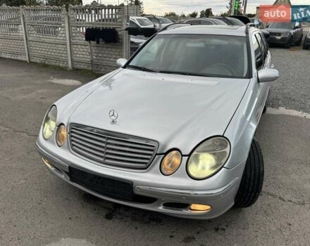 Сірий Мерседес Е-Клас, об'ємом двигуна 2.15 л та пробігом 280 тис. км за 6999 $, фото 81 на Automoto.ua