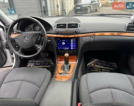 Сірий Мерседес Е-Клас, об'ємом двигуна 2.15 л та пробігом 280 тис. км за 6700 $, фото 85 на Automoto.ua