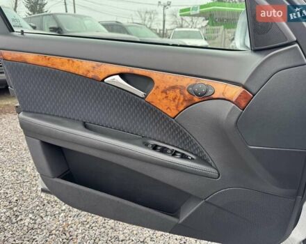 Сірий Мерседес Е-Клас, об'ємом двигуна 2.15 л та пробігом 280 тис. км за 6700 $, фото 57 на Automoto.ua