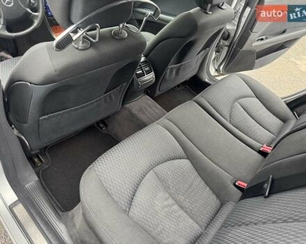 Сірий Мерседес Е-Клас, об'ємом двигуна 2.15 л та пробігом 280 тис. км за 6700 $, фото 70 на Automoto.ua