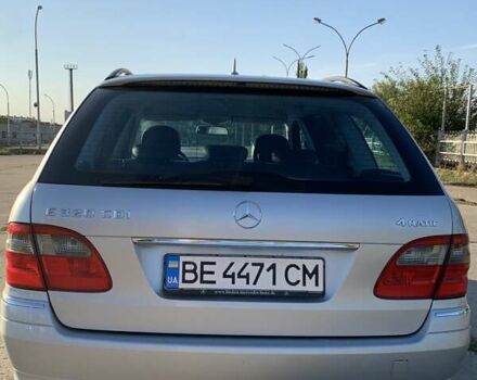 Серый Мерседес Е-Класс, объемом двигателя 2.99 л и пробегом 322 тыс. км за 9500 $, фото 4 на Automoto.ua