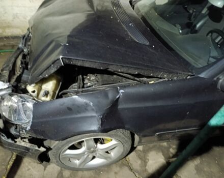 Мерседес Е-Клас 2006 у Синельниковом на Automoto.ua Сірий Мерседес Е-Клас, об'ємом двигуна 2.1 л та пробігом 400 тис. км за 3500 $, фото 2 на Automoto.ua