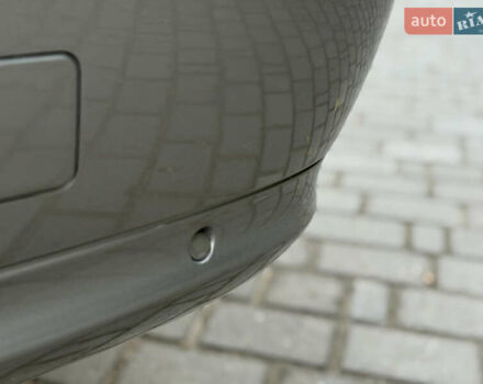 Мерседес Е-Класс 2006 в Самборе на Automoto.ua Серый Мерседес Е-Класс, объемом двигателя 3 л и пробегом 256 тыс. км за 8700 $, фото 15 на Automoto.ua