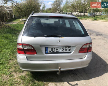Сірий Мерседес Е-Клас, об'ємом двигуна 3.2 л та пробігом 360 тис. км за 2997 $, фото 3 на Automoto.ua