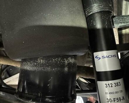 Сірий Мерседес Е-Клас, об'ємом двигуна 2.15 л та пробігом 280 тис. км за 6999 $, фото 2 на Automoto.ua