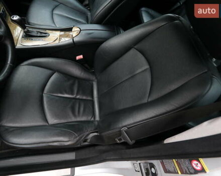 Серый Мерседес Е-Класс, объемом двигателя 2.99 л и пробегом 527 тыс. км за 16000 $, фото 9 на Automoto.ua