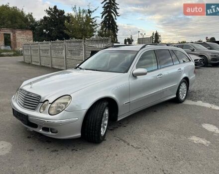 Сірий Мерседес Е-Клас, об'ємом двигуна 2.15 л та пробігом 280 тис. км за 6999 $, фото 79 на Automoto.ua