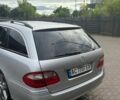 Сірий Мерседес Е-Клас, об'ємом двигуна 3 л та пробігом 400 тис. км за 7100 $, фото 15 на Automoto.ua