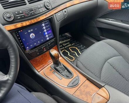 Сірий Мерседес Е-Клас, об'ємом двигуна 2.15 л та пробігом 280 тис. км за 6700 $, фото 64 на Automoto.ua