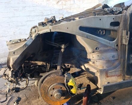 Мерседес Е-Клас 2006 у Синельниковом на Automoto.ua Сірий Мерседес Е-Клас, об'ємом двигуна 2.1 л та пробігом 400 тис. км за 3500 $, фото 12 на Automoto.ua