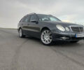 Сірий Мерседес Е-Клас, об'ємом двигуна 3 л та пробігом 251 тис. км за 8500 $, фото 1 на Automoto.ua