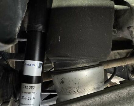 Сірий Мерседес Е-Клас, об'ємом двигуна 2.15 л та пробігом 280 тис. км за 6999 $, фото 9 на Automoto.ua