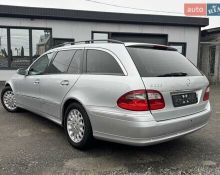 Сірий Мерседес Е-Клас, об'ємом двигуна 2.15 л та пробігом 280 тис. км за 6700 $, фото 21 на Automoto.ua