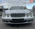Сірий Мерседес Е-Клас, об'ємом двигуна 2.15 л та пробігом 280 тис. км за 6999 $, фото 74 на Automoto.ua