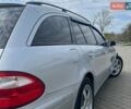 Серый Мерседес Е-Класс, объемом двигателя 2.15 л и пробегом 341 тыс. км за 6500 $, фото 25 на Automoto.ua