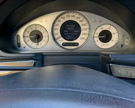 Серый Мерседес Е-Класс, объемом двигателя 2.99 л и пробегом 322 тыс. км за 9500 $, фото 9 на Automoto.ua