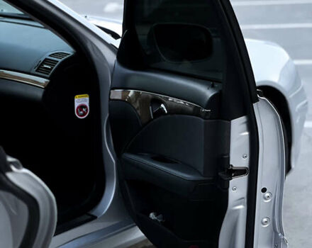 Серый Мерседес Е-Класс, объемом двигателя 1.8 л и пробегом 258 тыс. км за 7500 $, фото 29 на Automoto.ua