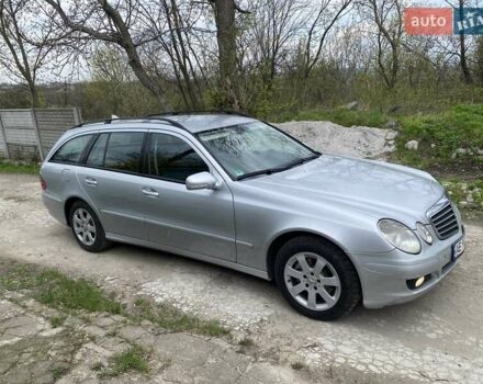 Серый Мерседес Е-Класс, объемом двигателя 2.15 л и пробегом 240 тыс. км за 7700 $, фото 4 на Automoto.ua