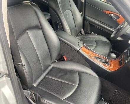 Серый Мерседес Е-Класс, объемом двигателя 2.15 л и пробегом 240 тыс. км за 7700 $, фото 20 на Automoto.ua