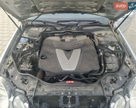 Серый Мерседес Е-Класс, объемом двигателя 3 л и пробегом 281 тыс. км за 8400 $, фото 38 на Automoto.ua