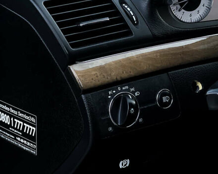 Серый Мерседес Е-Класс, объемом двигателя 1.8 л и пробегом 258 тыс. км за 7500 $, фото 19 на Automoto.ua