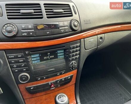 Серый Мерседес Е-Класс, объемом двигателя 2.99 л и пробегом 420 тыс. км за 6850 $, фото 56 на Automoto.ua