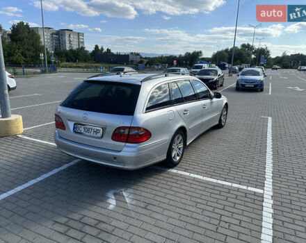 Сірий Мерседес Е-Клас, об'ємом двигуна 2.15 л та пробігом 337 тис. км за 7200 $, фото 3 на Automoto.ua