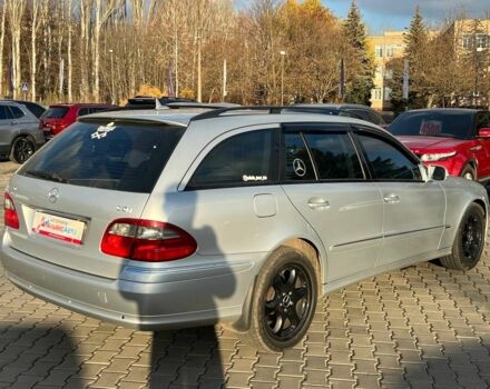 Сірий Мерседес Е-Клас, об'ємом двигуна 2.2 л та пробігом 267 тис. км за 8400 $, фото 6 на Automoto.ua