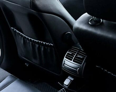 Серый Мерседес Е-Класс, объемом двигателя 1.8 л и пробегом 258 тыс. км за 7500 $, фото 36 на Automoto.ua