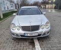 Сірий Мерседес Е-Клас, об'ємом двигуна 3 л та пробігом 280 тис. км за 9500 $, фото 1 на Automoto.ua