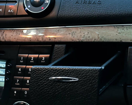 Серый Мерседес Е-Класс, объемом двигателя 1.8 л и пробегом 258 тыс. км за 7500 $, фото 22 на Automoto.ua