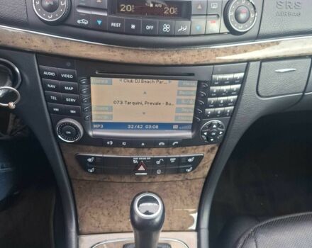 Серый Мерседес Е-Класс, объемом двигателя 3 л и пробегом 252 тыс. км за 8700 $, фото 23 на Automoto.ua