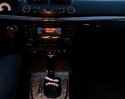 Серый Мерседес Е-Класс, объемом двигателя 1.8 л и пробегом 258 тыс. км за 7500 $, фото 25 на Automoto.ua