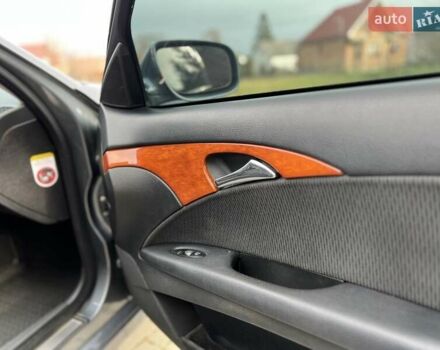 Серый Мерседес Е-Класс, объемом двигателя 2.99 л и пробегом 420 тыс. км за 6850 $, фото 43 на Automoto.ua