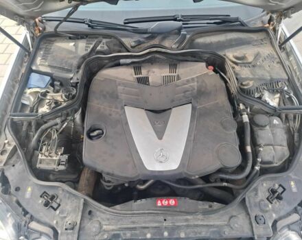 Серый Мерседес Е-Класс, объемом двигателя 3 л и пробегом 252 тыс. км за 8700 $, фото 22 на Automoto.ua