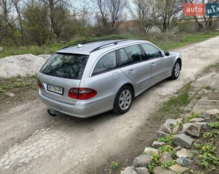 Серый Мерседес Е-Класс, объемом двигателя 2.15 л и пробегом 240 тыс. км за 7700 $, фото 7 на Automoto.ua