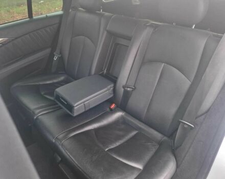 Серый Мерседес Е-Класс, объемом двигателя 3 л и пробегом 252 тыс. км за 8700 $, фото 11 на Automoto.ua