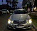 Сірий Мерседес Е-Клас, об'ємом двигуна 2.2 л та пробігом 250 тис. км за 6200 $, фото 1 на Automoto.ua
