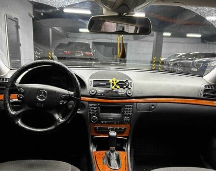 Серый Мерседес Е-Класс, объемом двигателя 3 л и пробегом 334 тыс. км за 8200 $, фото 13 на Automoto.ua