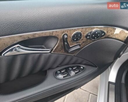 Серый Мерседес Е-Класс, объемом двигателя 3 л и пробегом 281 тыс. км за 8400 $, фото 36 на Automoto.ua