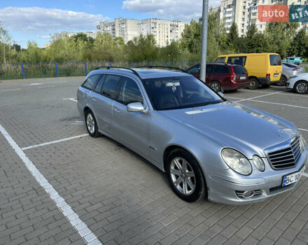 Сірий Мерседес Е-Клас, об'ємом двигуна 2.15 л та пробігом 337 тис. км за 7200 $, фото 2 на Automoto.ua