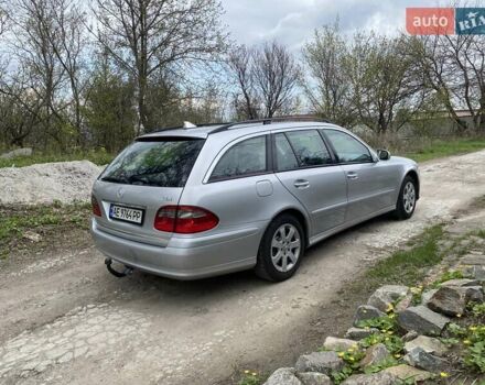Серый Мерседес Е-Класс, объемом двигателя 2.15 л и пробегом 240 тыс. км за 7700 $, фото 8 на Automoto.ua