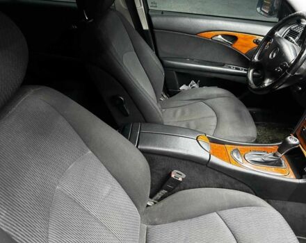 Серый Мерседес Е-Класс, объемом двигателя 3 л и пробегом 334 тыс. км за 8200 $, фото 16 на Automoto.ua