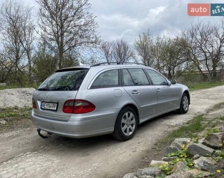 Серый Мерседес Е-Класс, объемом двигателя 2.15 л и пробегом 240 тыс. км за 7700 $, фото 9 на Automoto.ua