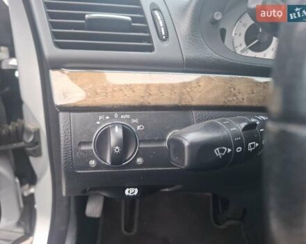 Серый Мерседес Е-Класс, объемом двигателя 3 л и пробегом 281 тыс. км за 8400 $, фото 27 на Automoto.ua