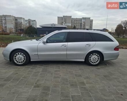 Серый Мерседес Е-Класс, объемом двигателя 3 л и пробегом 281 тыс. км за 8400 $, фото 1 на Automoto.ua