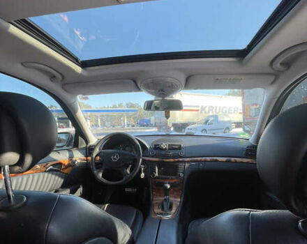 Серый Мерседес Е-Класс, объемом двигателя 2.9 л и пробегом 300 тыс. км за 6700 $, фото 19 на Automoto.ua