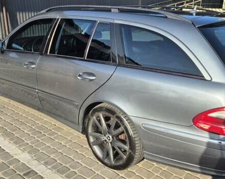 Серый Мерседес Е-Класс, объемом двигателя 3 л и пробегом 411 тыс. км за 9999 $, фото 7 на Automoto.ua