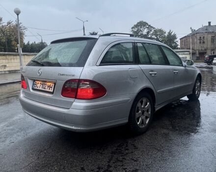 Серый Мерседес Е-Класс, объемом двигателя 1.8 л и пробегом 250 тыс. км за 5999 $, фото 3 на Automoto.ua