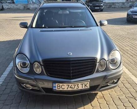 Серый Мерседес Е-Класс, объемом двигателя 3 л и пробегом 411 тыс. км за 9999 $, фото 6 на Automoto.ua